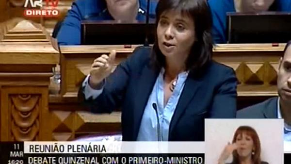 O primeiro-ministro não tem condições políticas para ocupar o seu cargo
