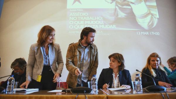 Audição pública sobre assédio no trabalho, 13 de Março. Foto de Paula Nunes.