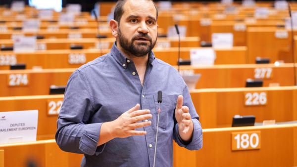 José Gusmão
