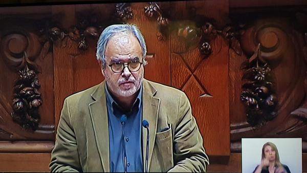 José Manuel Pureza durante o debate sobre o referendo à eutanásia.