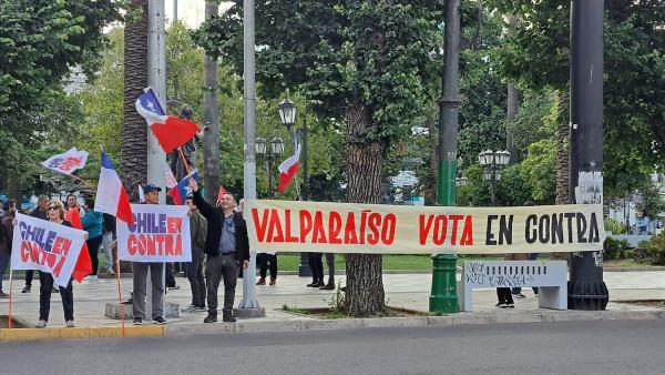 Campanha pelo voto Contra em Valparaiso
