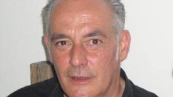 António José André.