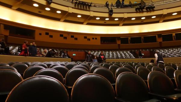 Interior of Coliseu do Porto.