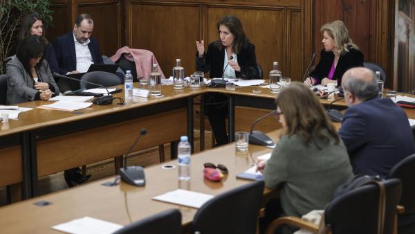 A ministra do Trabalho, Solidariedade e Segurança Social,Ana Mendes Godinho durante a audição na Comissão de Trabalho, Segurança Social e Inclusão na Assembleia da República em Lisboa, 9 de janeiro de 2024. Foto de MIGUEL A. LOPES/LUSA.