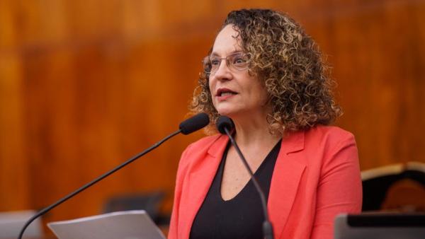 Luciana Genro