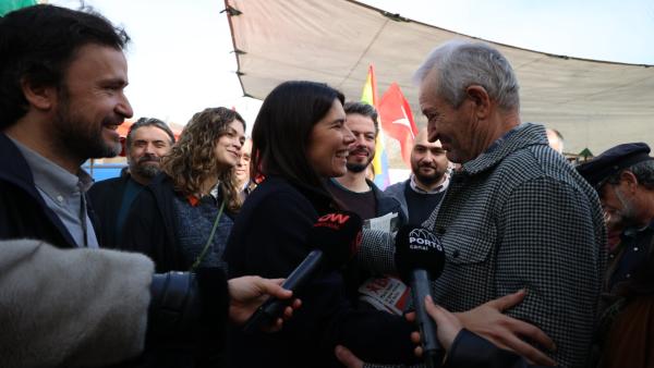 Mariana Mortágua na Feira de Espinho.