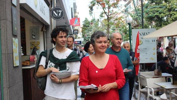 Dina Letra em pré-campanha para as legislativas esta semana no centro do Funchal.