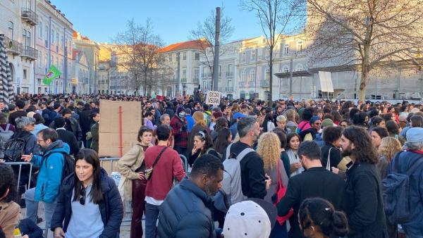 Arraial multicultural contra o racismo e a xenofobia