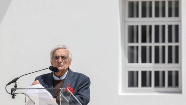 Fernando Rosas