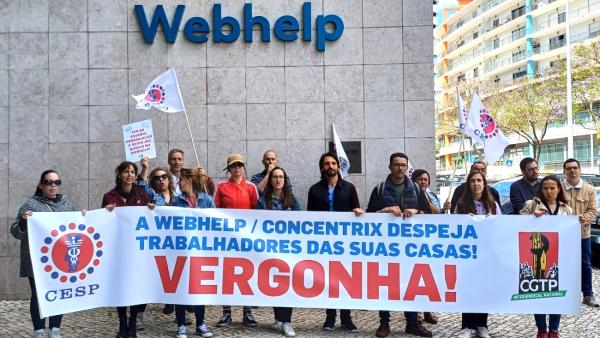 Trabalhadores da Webhelp/Concentrix em protesto.