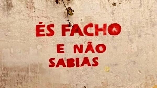 Mural: És facho e não sabias