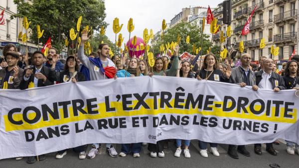 Manifestação contra a União Nacional.