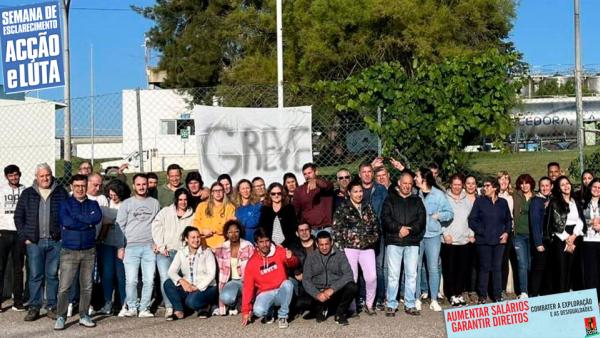 Trabalhadores da Parmalat em greve.