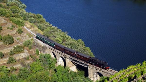 Comboio no Douro.
