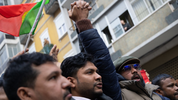 Manifestação Não nos encostem à parede