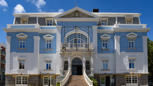 Câmara Municipal de Loures.