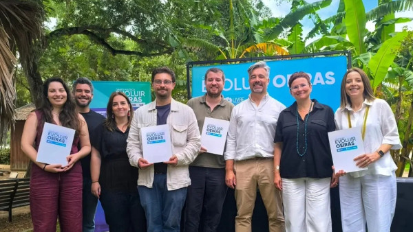 Assinatura do acordo da candidatura Evoluir Oeiras
