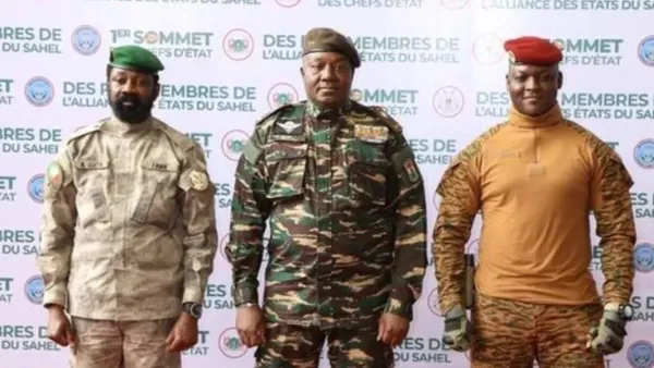 Chefes das juntas militares do Sahel.