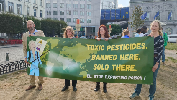 Protesto da Pesticide Action Network em junho em Bruxelas.