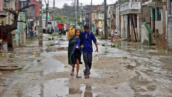 Efeitos do Melissa em Santiago de Cuba.