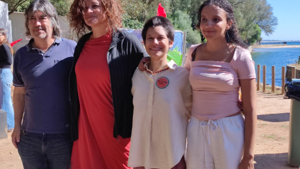 Os cabeças de lista do Bloco à Assembleia e à Câmara de Setúbal com a deputada Andreia Galvão e Marisa Matias.