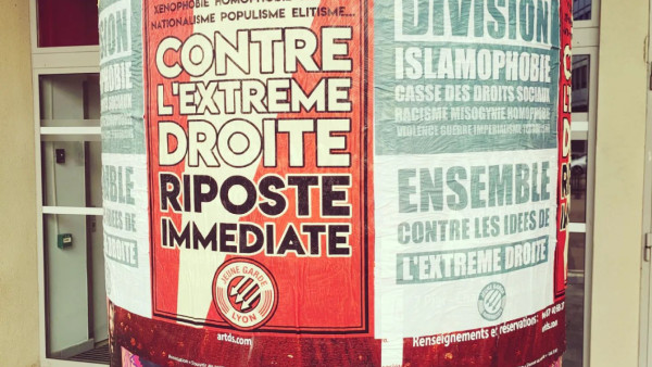 Cartazes da Jeune Garde