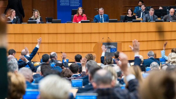 Votação no Parlamento Europeu esta quinta-feira.