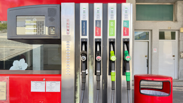 posto de combustíveis