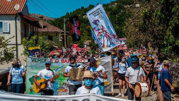 Foto extraída da página de Unidos Em Defesa de Covas do Barroso / Facebook
