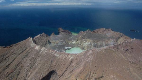 Vulcão em White Island, Nova Zelândia. Foto de Krzysztof Belczyński/Flickr.