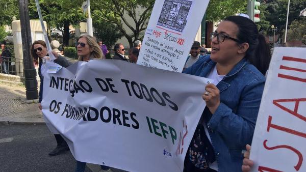 Formadores na manifestação do Primeiro de Maio. Foto da APF.