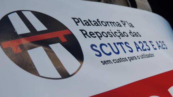 Marcha Lenta pela abolição das portagens
