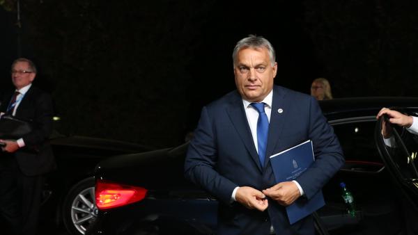 Ativistas acusam Orbán de aproveitar a pandemia para limitar a liberdade de expressão