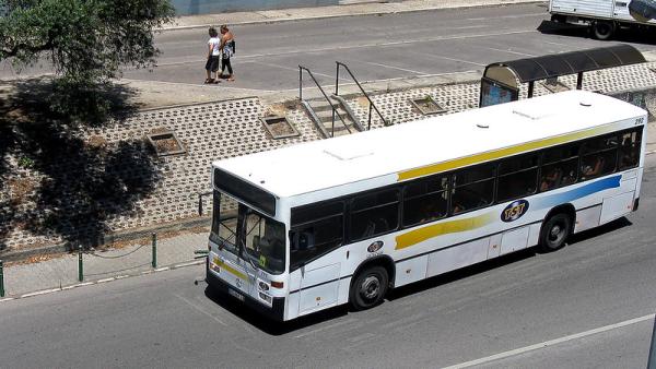 Autocarro dos TST. Foto de Antero Pires/Flickr.