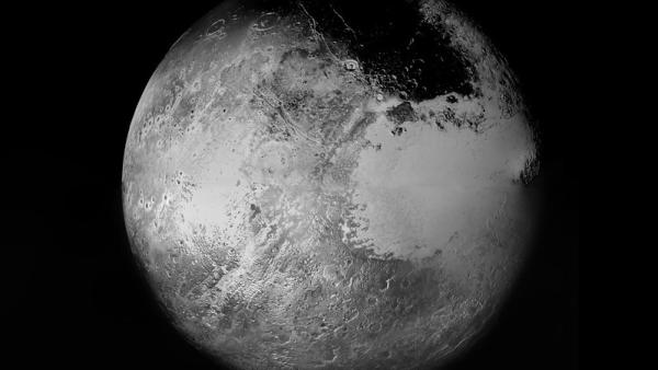 Plutão. Imagem construída a partir dos dados recolhidos pela New Horizon. Foto de sparxastronomy/Flickr.