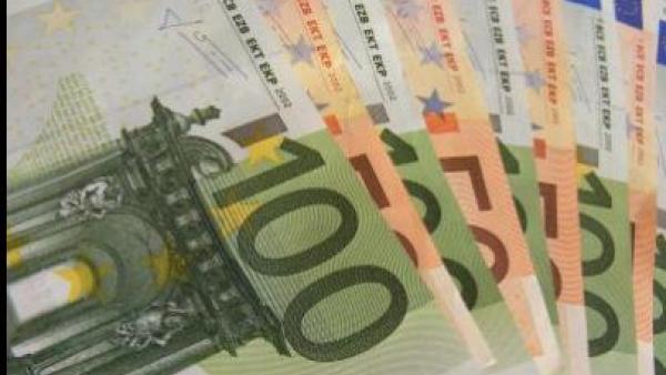 No período do governo PSD/CDS-PP, os últimos dois anos, o peso da carga fiscal sobre o trabalho aumentou de 38% do PIB em 2011 para 41,1% em 2013 - Foto de Public Domain Photos/flickr