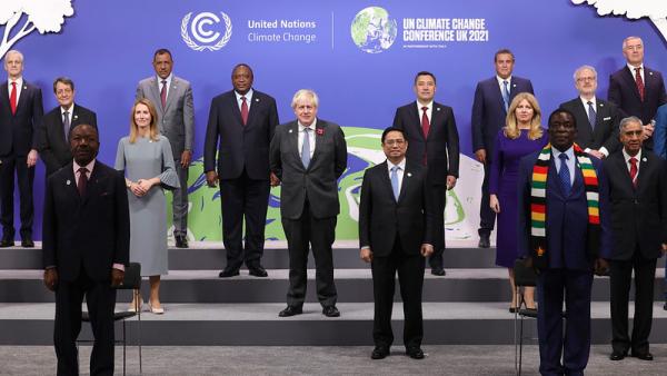 "Foto de família" no segundo dia da COP26. 