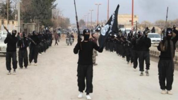 O grande aumento da força e do alcance das organizações jihadistas na Síria e no Iraque tinha, em geral, passado despercebido aos políticos e aos meios de comunicação no Ocidente.