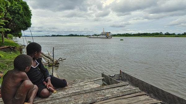 Rio Sepik, na Papua-Nova Guiné, uma zona ameaçada pelo projeto mineiro na região.