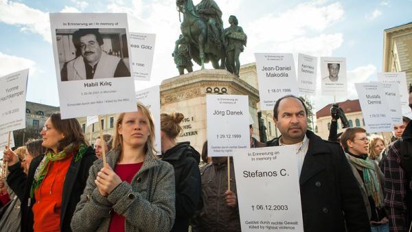 Manifestação de solidariedade para com as vítimas do NSU em 2013. Fotos de Fraktion DIE LINKE. im Bundestag/Flickr.