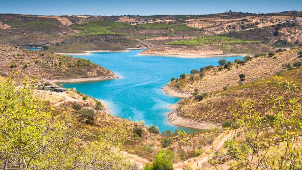 Barragem de Odeleite. Foto de mat's eye/Flickr.