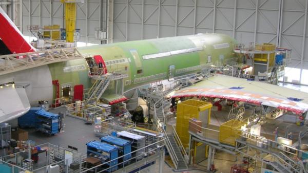 Indústria aeronáutica. Foto da CGTP.