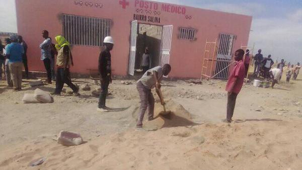  Posto médico no Bairro Salinas, “construído pelo povo” e destruído por ordem da Administração Municipal – Foto do facebook