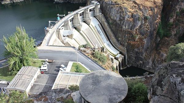 Barragem de Picote - Foto de Reis Quarteu, Wikimedia