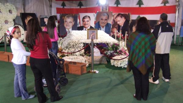 Mausoléu de Rafic Hariri, em 2011, na Mesquita de Al Amin, Beirute. Foto de José Manuel Rosendo