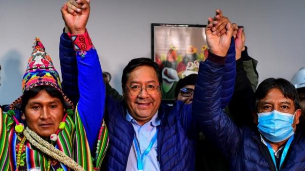 O triunfo de Luis Arce na primeira volta surpreendeu até dentro das fileiras do MAS – foto de Correspondencia de Prensa