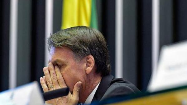14 lideranças políticas brasileiras pedem a renúncia de Bolsonaro e propõem um Plano de Emergência Nacional