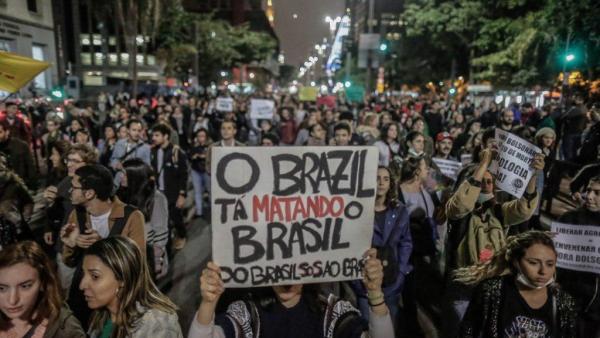 Manifestação em defesa da Amazónia. Foto Mídia Ninja