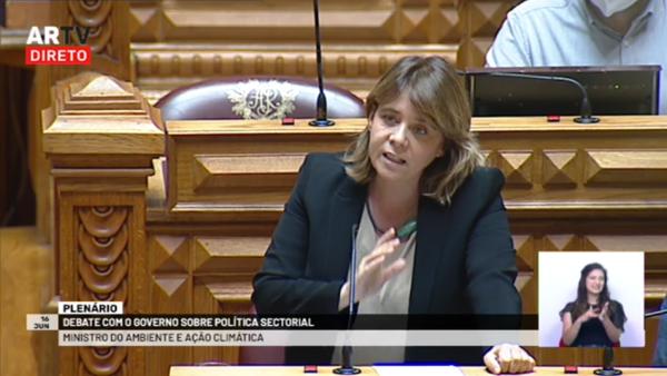 Catarina Martins no debate com o ministro do Ambiente