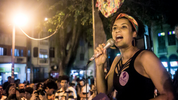 Marielle Franco num comício.